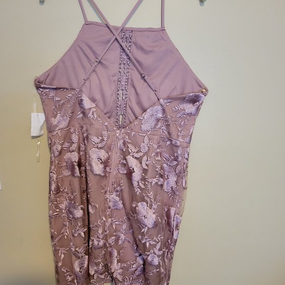 CHARLOTTE RUSSE DRESS - Picture 2 of 2